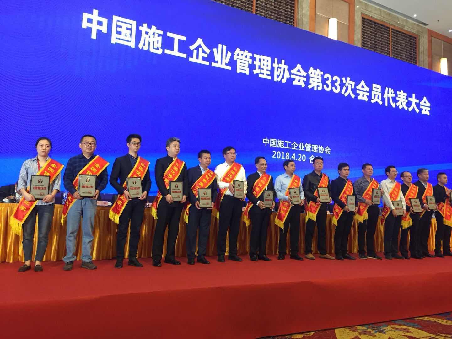 5ae1740e9801c.jpg 5ae1740e9801c.jpg